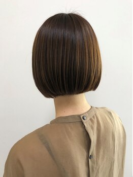 ピエールヘアーマーケット(Pierre Hair Market)の写真/《自宅でもサロン帰りの仕上り♪》動くたびに表情が変わる…アナタの魅力を輝かせるStyleを見つけられる☆