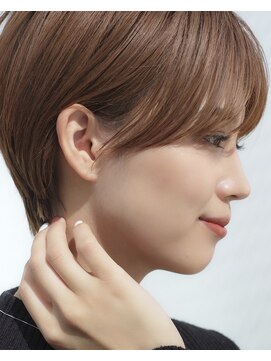 エインアンリー 表参道(AIN.ANLY.) 前髪あり大人ショート20代30代40代【AIN.表参道】川原大地