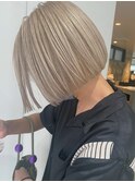 ミルクティーベージュダブルカラーブロンドベージュミニボブ