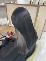 エイミー バイ ハセ(Aimee by HASE) セミロング×インナーカラー(べージュ)