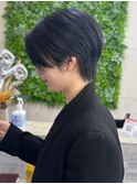ハンサムショート　ネイビーベージュ　20代30代　アッシュカラー