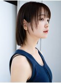 ぱっつん前髪シンプルストレートフェイスレイヤー鎖骨ボブデジパ