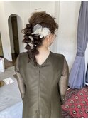 お呼ばれへア編みおろしツインヘアアレンジ