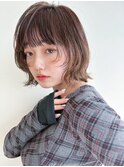 ベージュインナーカラーショートボブレイヤーミディアム前髪