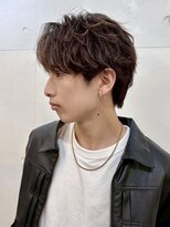 ファルベ(Farbe)&nbsp;ブルーブラック フェザーパーマ サーフカール センターパート