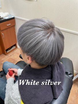 ユニセックスサロンボーロアール(Unisex Salon BEAU ROIRL) メンズシルバー