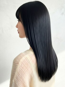ラ ヴェラー(La valeur) 美髪ストレート髪質改善トリートメント縮毛矯正うる艶ロング