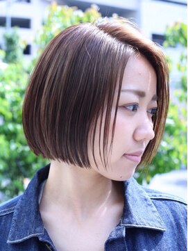 ツイギー 宮西店(TWiGGY) 【コンパクトにまとめたおしゃれシンプルボブ】