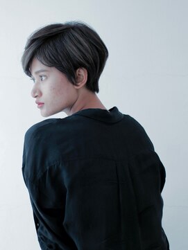 ココ 原宿(KOKO) #黒髪#小顔#クラゲヘアー#オリーブグレー#ココアベージュ