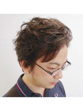 ジェナ(Jena) メンズパーマ×アップバング