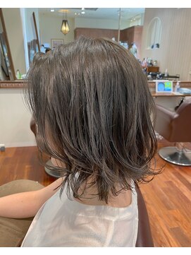 シュープ リーフウォーク稲沢店(SHOOP) 《SHOOP　設楽》外ハネボブ×アッシュグレージュ☆