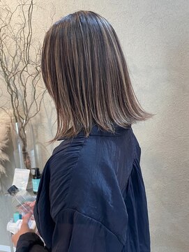 シロ(Shiro) スペシャルハイライトカラー