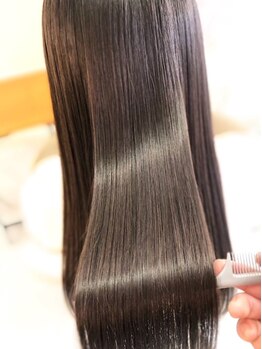 ジャズ JAZZの写真/髪の状態に合わせたケアをご提案♪“ヘナカラー×酸熱トリートメント”で、自分史上最高の艶髪にー。