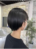 耳かけショートボブ