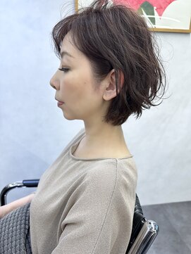 オウル(Owll) 【Owll】20代30代40代ふんわりショートボブ　ピンクベージュ