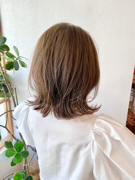 アーリア(aria) レイヤーカット