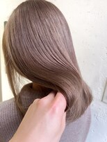 グリット(Grit)&nbsp;くすみ感がちょうどいいミルクティーベージュ