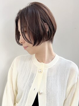 オーソ(AUTHO) ショートボブ/ウエットヘア/オリーブベージュ/レイヤーカット/c