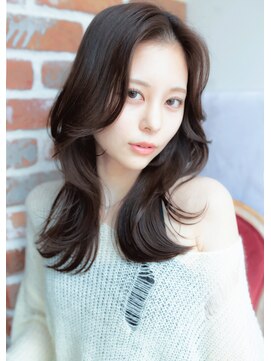 エニー 栄(Any) ミディアムでも似合う韓国レイヤー