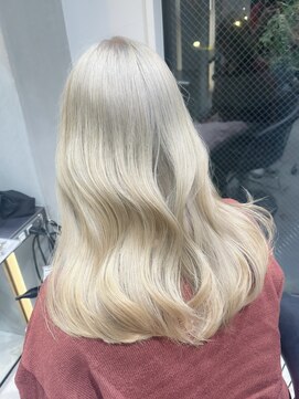 ロンドエニカ 大宮(Lond enika) 前髪カタログケアブリーチダブルカラーハイトーン大宮