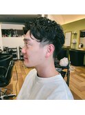 《HELLO'S 栄町店》 刈り上げ × パーマ 【佐藤 翔太】