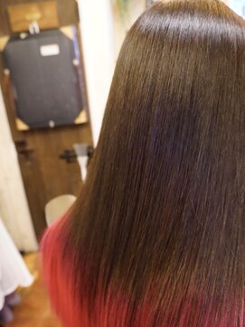 スキップ(SKiP) うるうるストレート×裾カラー