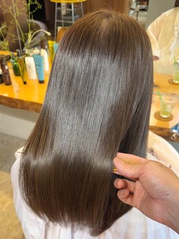 あなたの髪にオンリーワンのヘアケアを◇独自技術の「髪質改善」で感動の美髪を手に入れて♪