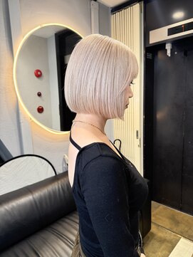 ジゼル(GiseL) ホワイトベージュ