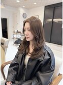 ブラウンベージュ