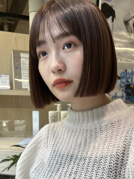 アミー 駒澤(Ammy komazawa) #切りっぱなしボブ #前下りボブ #透明感カラー #白髪染め