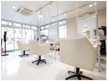 Baleine Men's salon 水戸 メンズサロン/メンズカット/メンズパーマ/メンズカラーの雰囲気（清潔感のある店内。入店も緊張せずいらしてください◎）