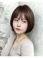 アフロート ルヴア(AFLOAT RUVUA)&nbsp;〔岩田莉奈〕40代50代お洒落な白髪染ショートボブ新宿ケアカラー