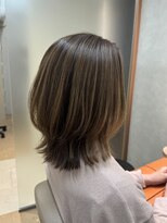 【完全個室サロン】Eleanor spa&treatment 高槻【9月19日 OPEN（予定）】&nbsp;くびれカット×白髪ぼかしハイライト
