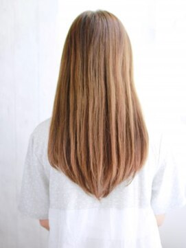 ヘアメイク ナル(hair make nalu) 大人可愛いナチュラルストレートスタイル