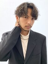 バイフィフス 原宿/表参道(by fifth)&nbsp;波巻きツイストスパイラルパーマツーブロック刈り上げ