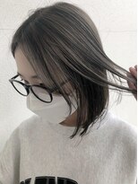 リムレス(LIMLESS)&nbsp;韓国ヘアー顔周りレイヤーおくれ毛前髪万代新潟