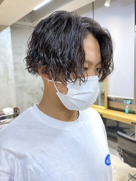 エリマバイフィフス 調布(elima by fifth) センターパートパートパート波巻きスパイラルツイスパツイスト