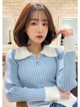 フォルテステラ(FORTE STELLA) 小顔に見えるヘアスタイル　ワンレン