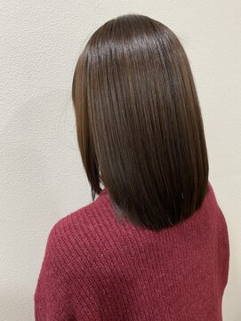 シャンティ(Shanti) 縮毛矯正専門店による縮毛矯正&髪質改善トリートメント