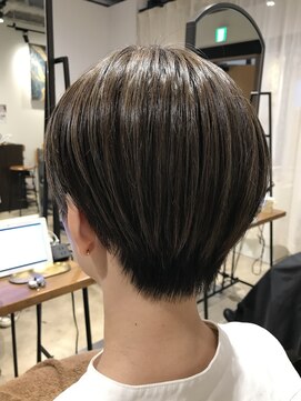 トーン 上大岡(tone.) すっきりマッシュショート【筏栄美】