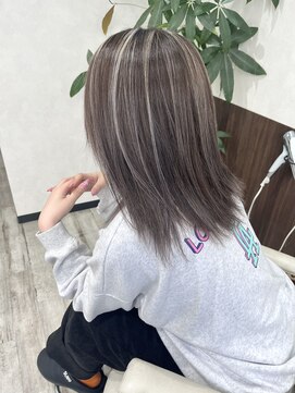 ベルヘアーデザイン 堺東(Belle hair Design) コントラストハイライト/ハイライト/外国人風/ミディアム