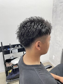 モエバイアリア(Moe by aria) フェードカット