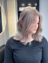 ジゼル(GiseL) ミルクティー　ブリーチ　ミディアム