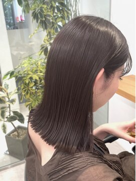 ロマリア 青山 南青山(Lomalia) 乾かすだけでキマる髪/ツヤ髪ケアカラーボブ