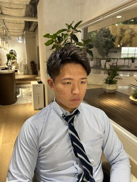 ウノプリールヴァモス(unopulir Vamos) 20代メンズ大人ビジネスショート