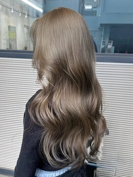 トゥイン 八王子(TWIN) オリーブグレー暗めカラーレイヤーカット黒髪韓国ヘア髪質改善