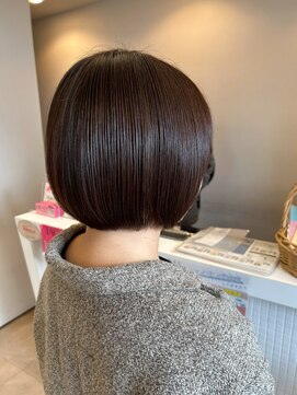 思わず触れたくなる◎究極の艶×丸みボブ