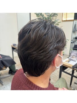 クロエバイラヴィズム 郡山さくら通り店(CLOE by LUVISM) 毛流れワンカールパーマ