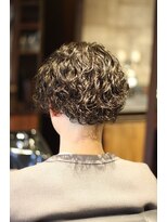 キングスマントーキョー カットクラブ 中野(KINGSMAN TOKYO CUTCLUB)&nbsp;ニュアンスパーマ/ツイストスパイラル/フェード[中野/MEN'S]