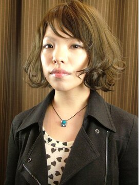 クオヴァディス(Quo VADIS) ロックガールボブ